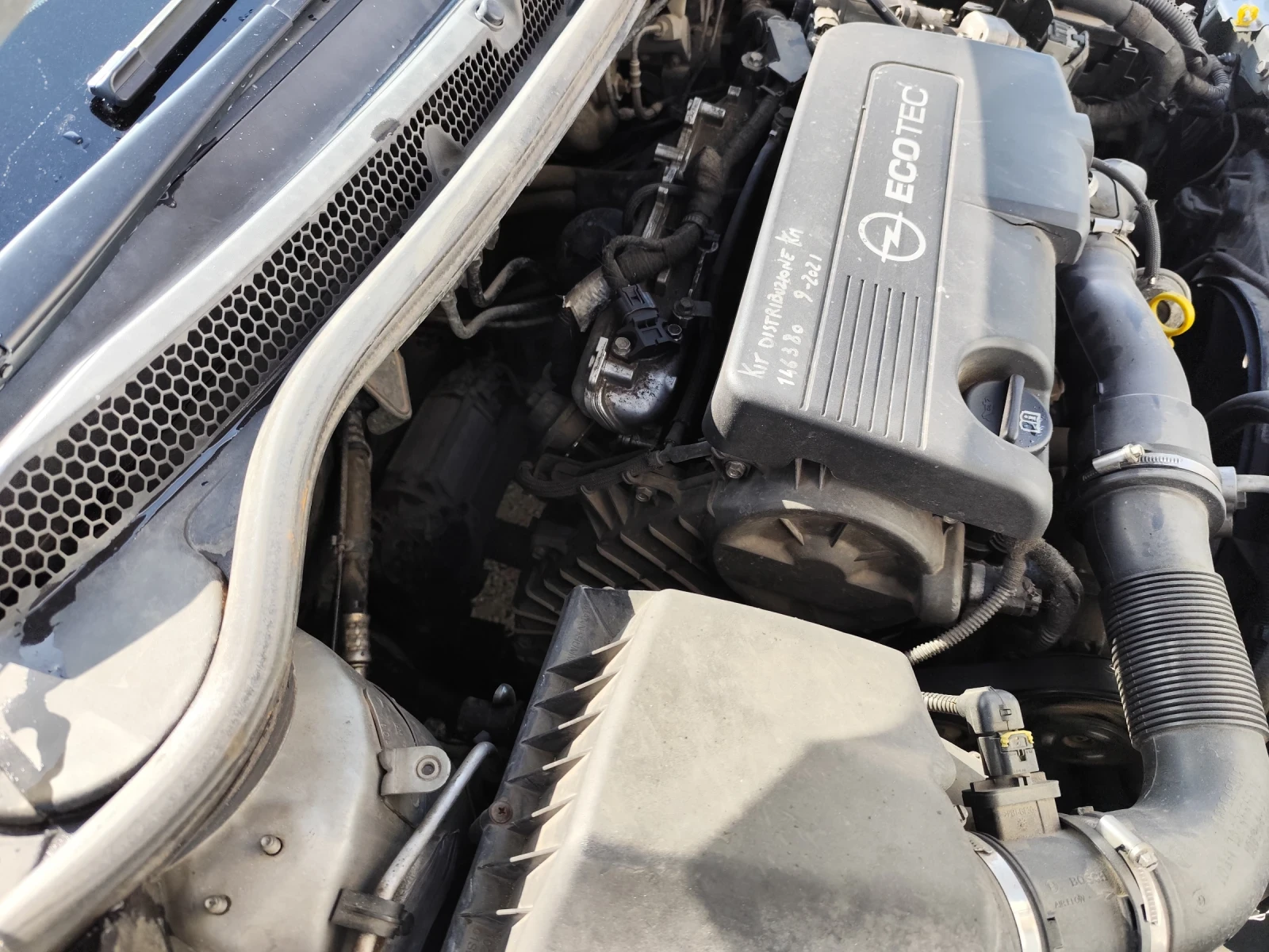 Opel Astra J, снимка 10 - Автомобили и джипове - 53721287