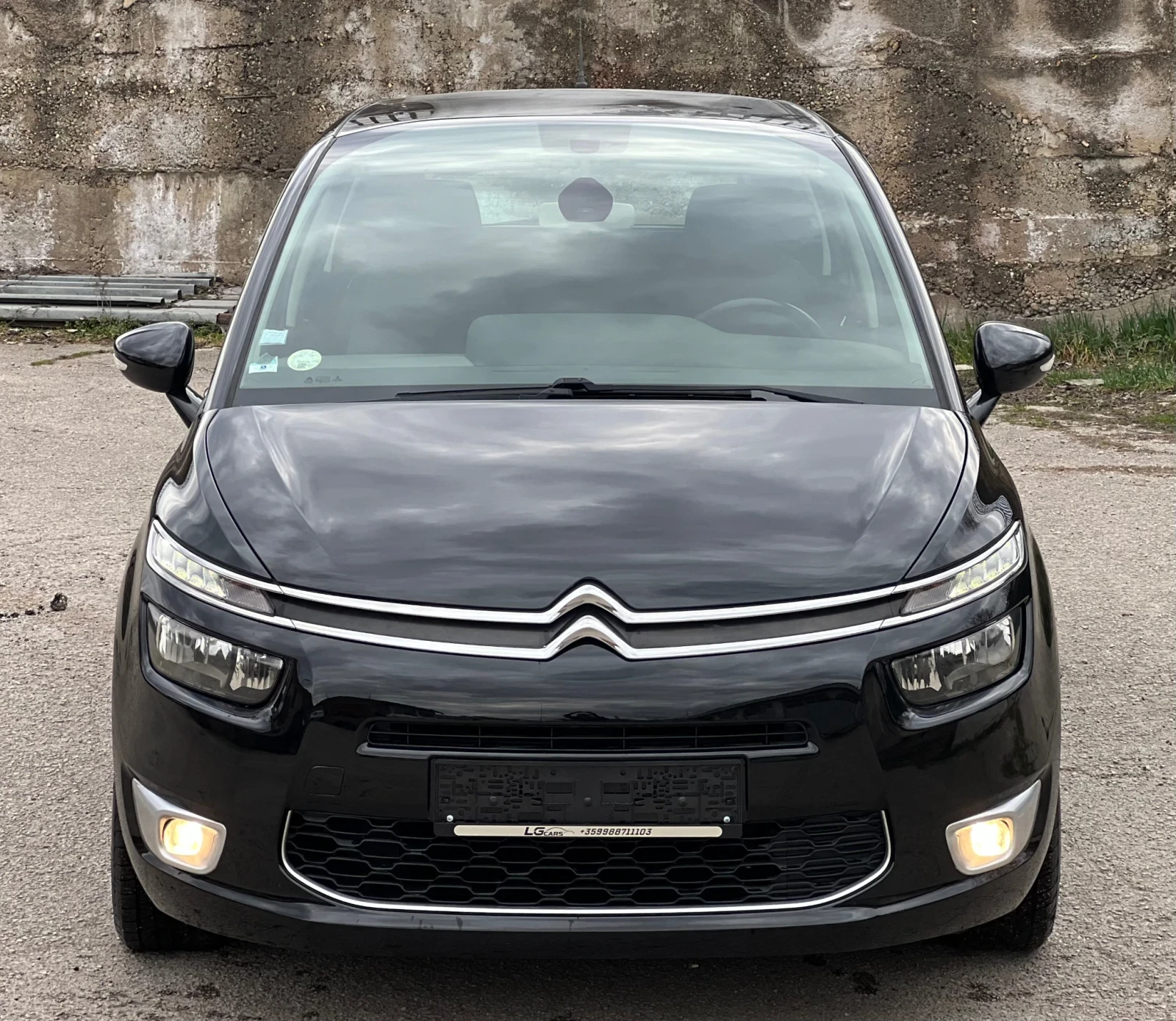 Citroen Grand C4 Picasso HDI NAVI 6+ 1 = 7 места , снимка 2 - Автомобили и джипове - 53892889