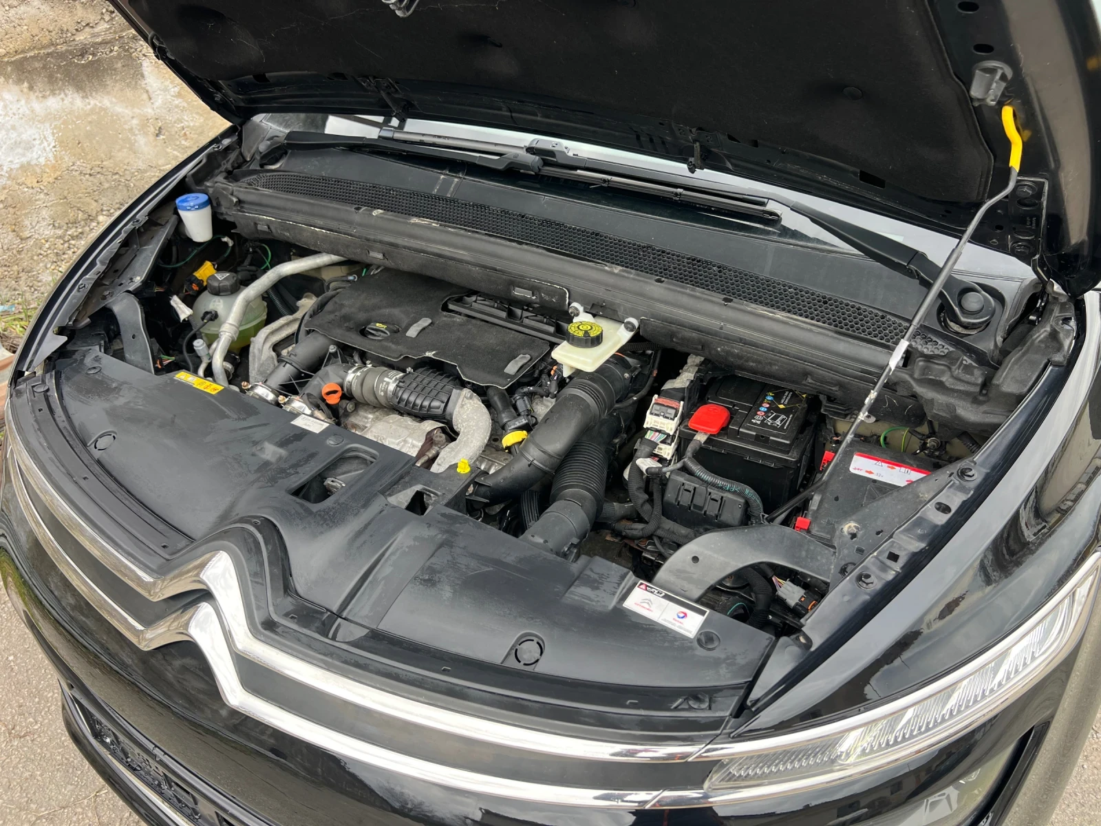 Citroen Grand C4 Picasso HDI NAVI 6+ 1 = 7 места , снимка 16 - Автомобили и джипове - 53892889