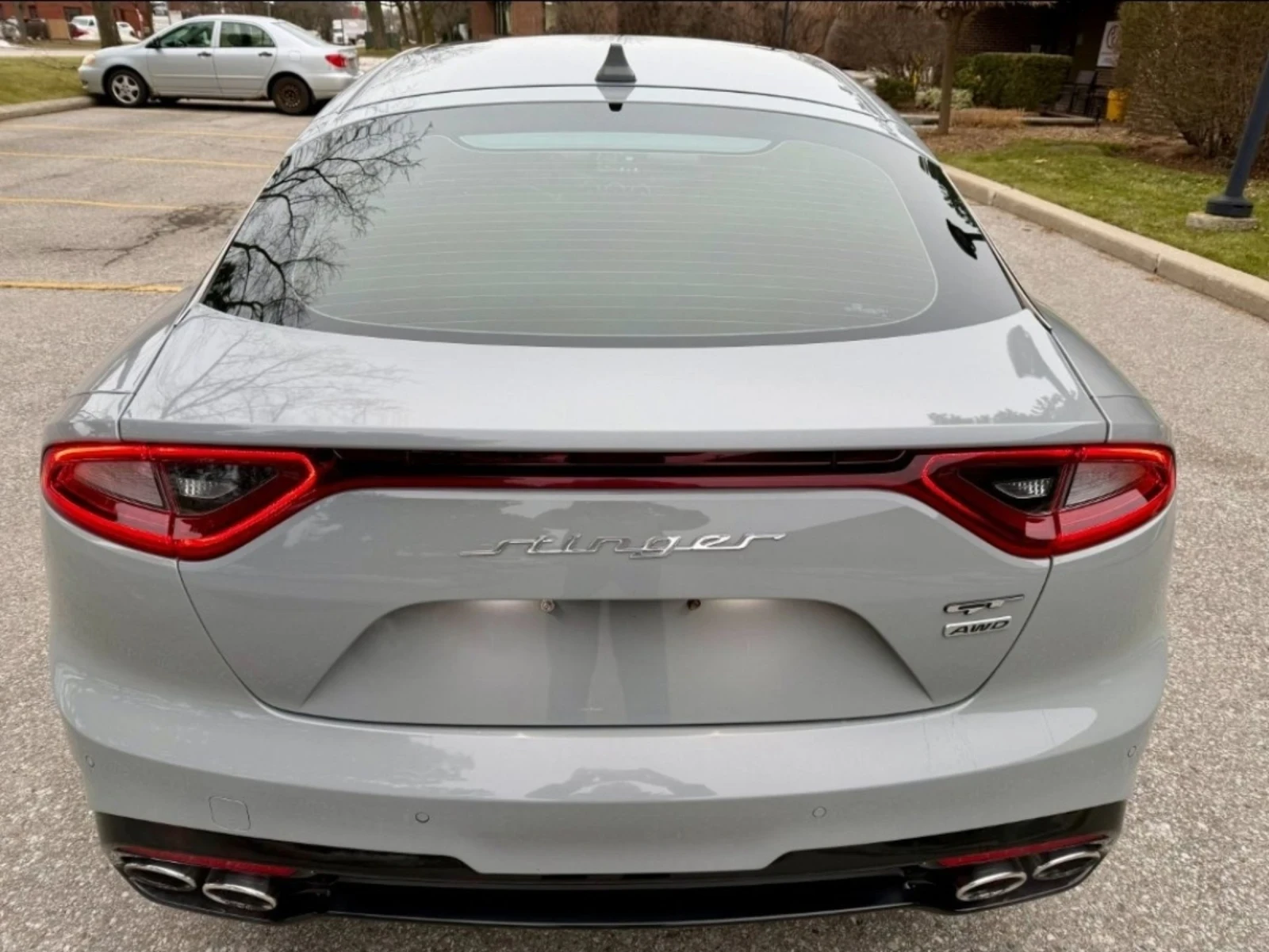 Kia Stinger 2018/HUD/360/PANO/PODGREV/CARFAX, снимка 4 - Автомобили и джипове - 54107507