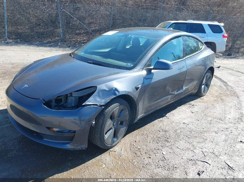 Tesla Model 3 Rear-Wheel Drive, снимка 2 - Автомобили и джипове - 54237385