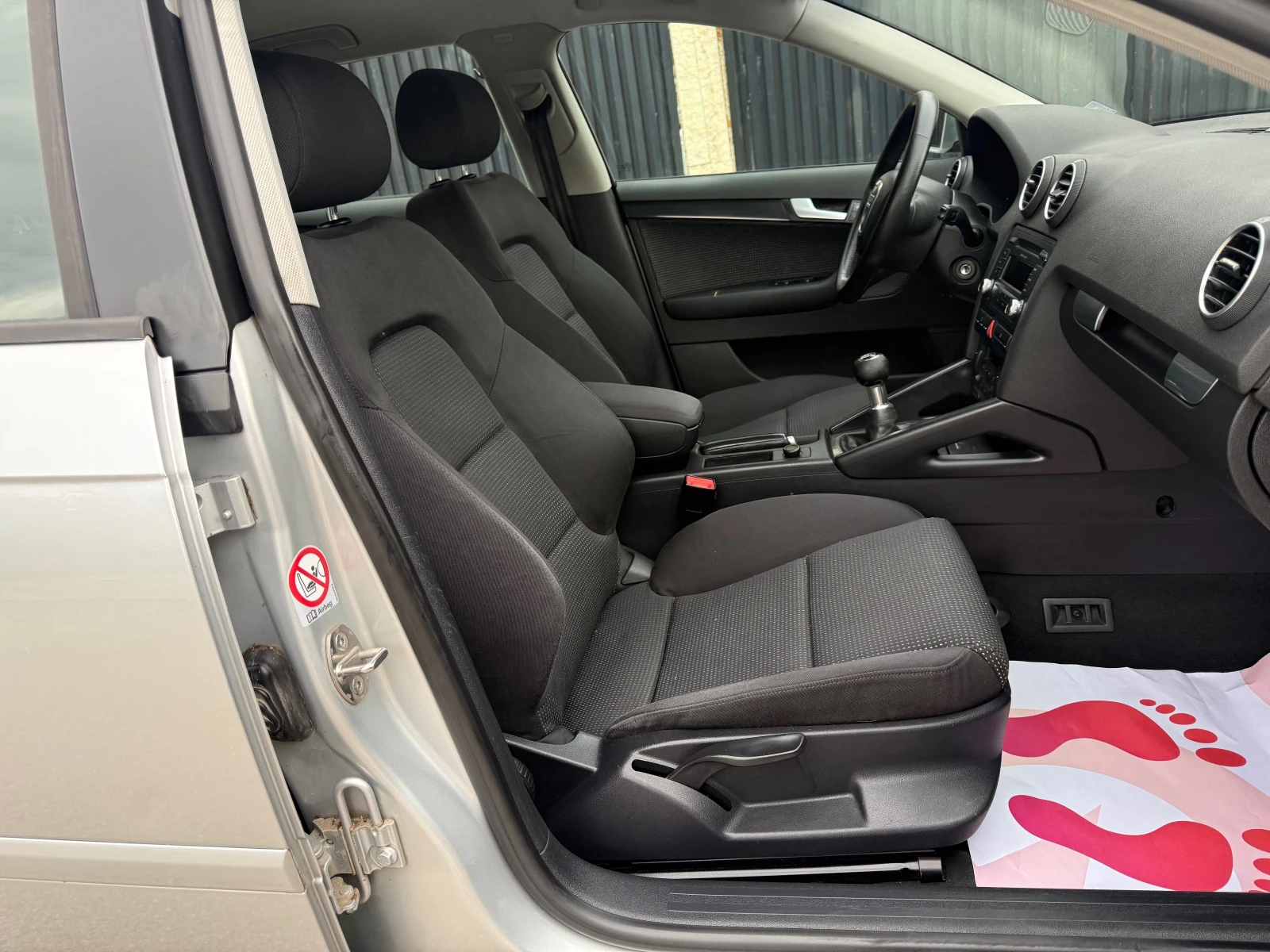 Audi A3 2.0TDI SPORTBACK, снимка 8 - Автомобили и джипове - 54610937