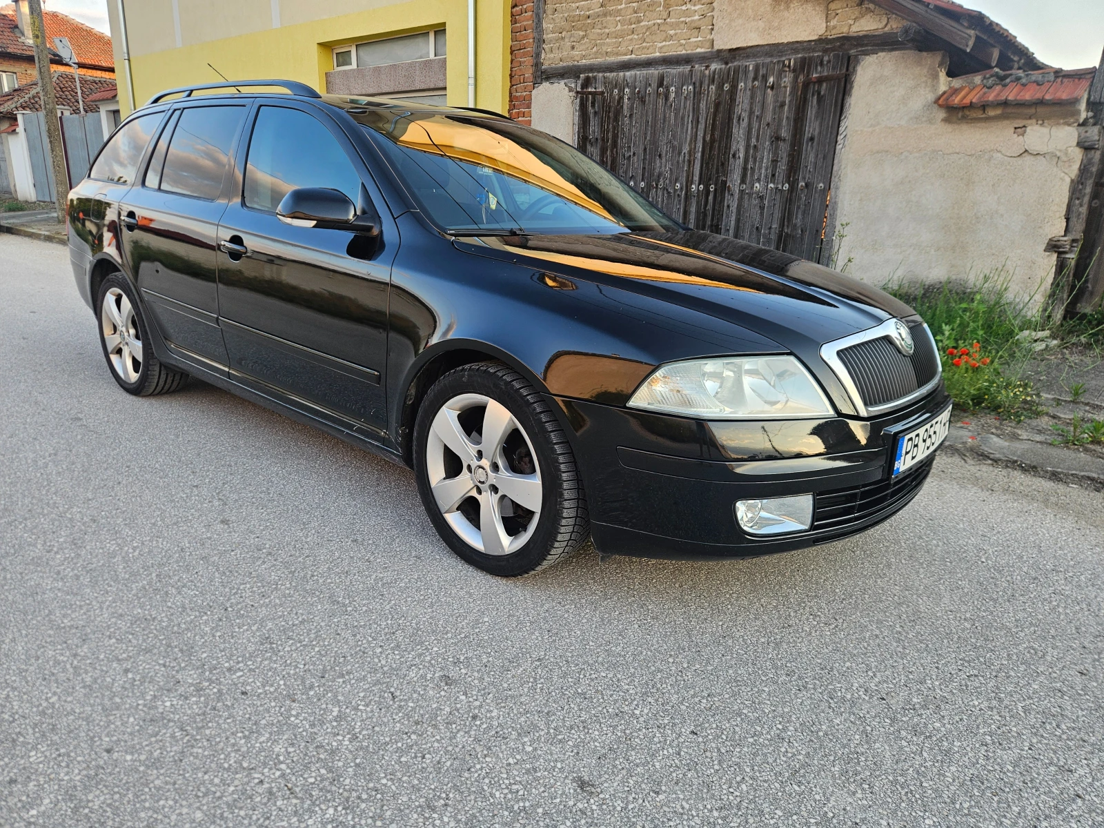 Skoda Octavia 2.0 TDI KLIMA, снимка 10 - Автомобили и джипове - 54811960