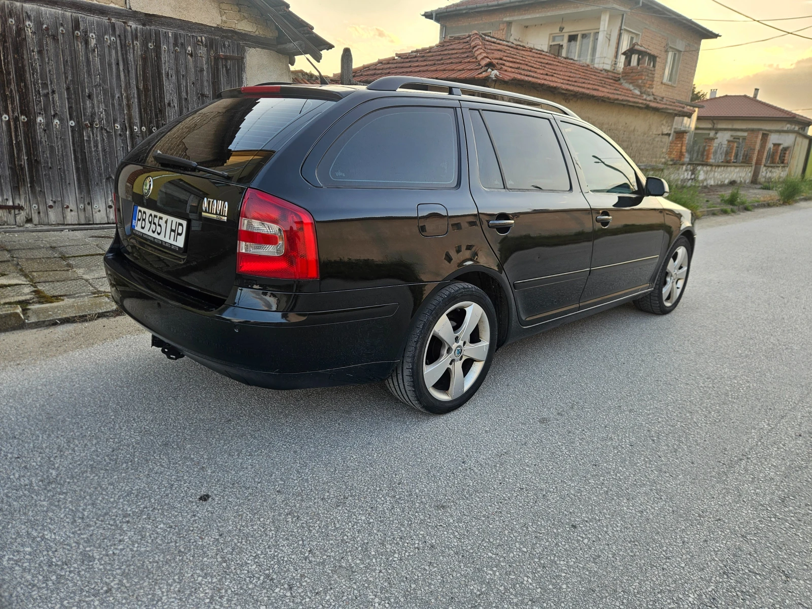 Skoda Octavia 2.0 TDI KLIMA, снимка 4 - Автомобили и джипове - 54811960