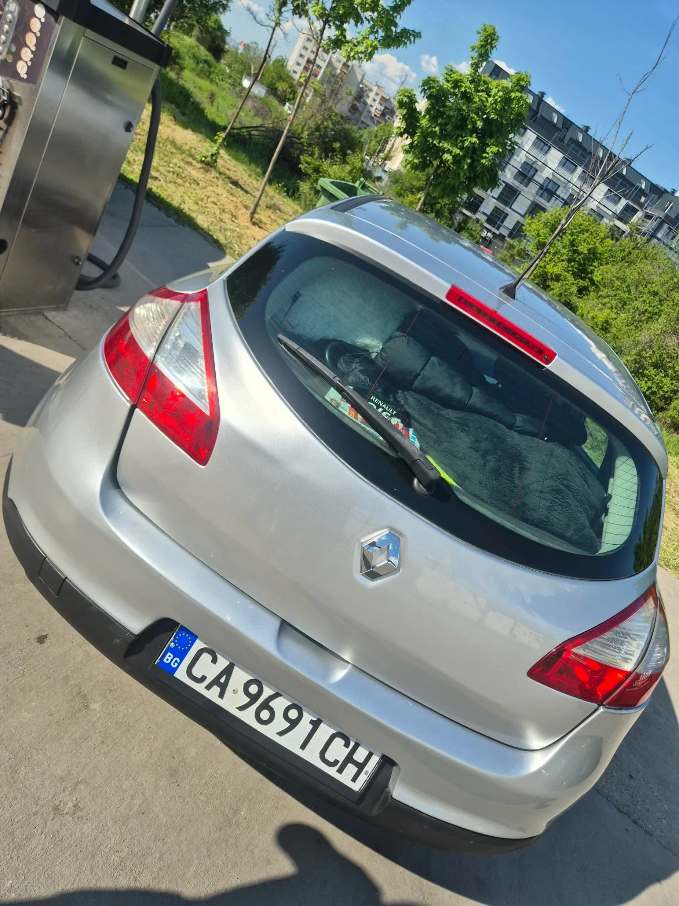 Renault Megane 1, 5 dCi, снимка 11 - Автомобили и джипове - 54884911