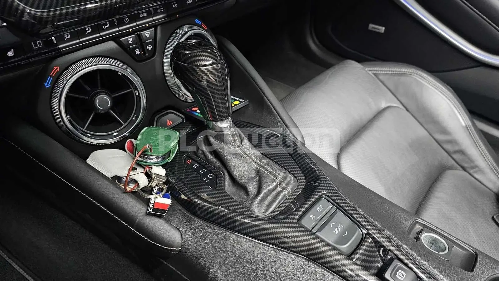 Chevrolet Camaro * ЗВЕЗДЕН ТАВАН * HEAD-UP * CARBON, снимка 12 - Автомобили и джипове - 55395718