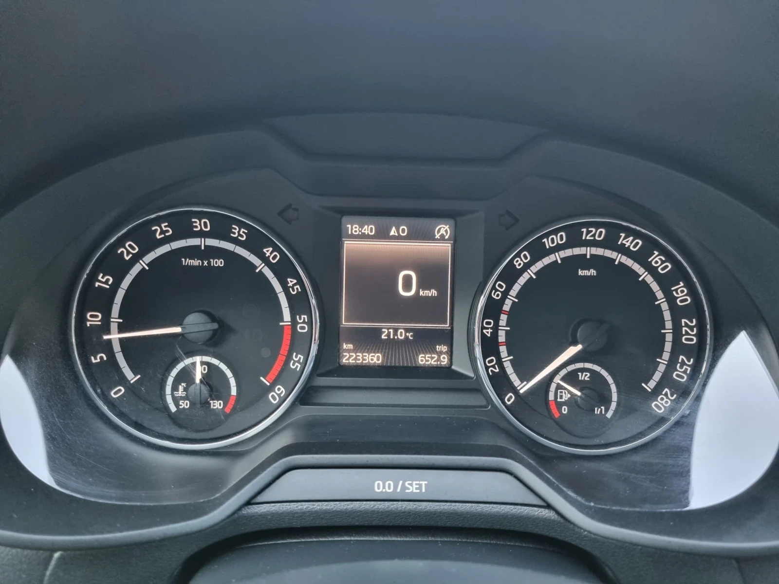 Skoda Octavia 2.0TDi VRS ШВЕЙЦАРИЯ, снимка 12 - Автомобили и джипове - 55420178