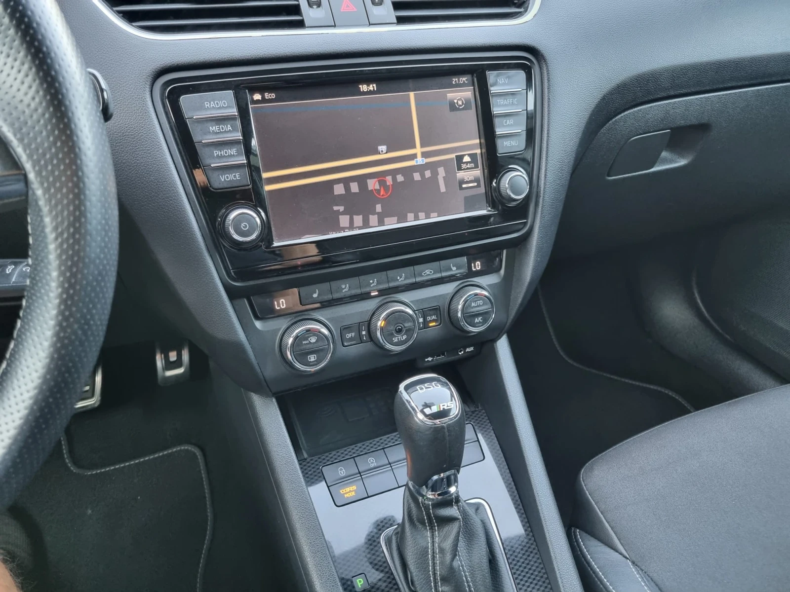 Skoda Octavia 2.0TDi VRS ШВЕЙЦАРИЯ, снимка 11 - Автомобили и джипове - 55420178