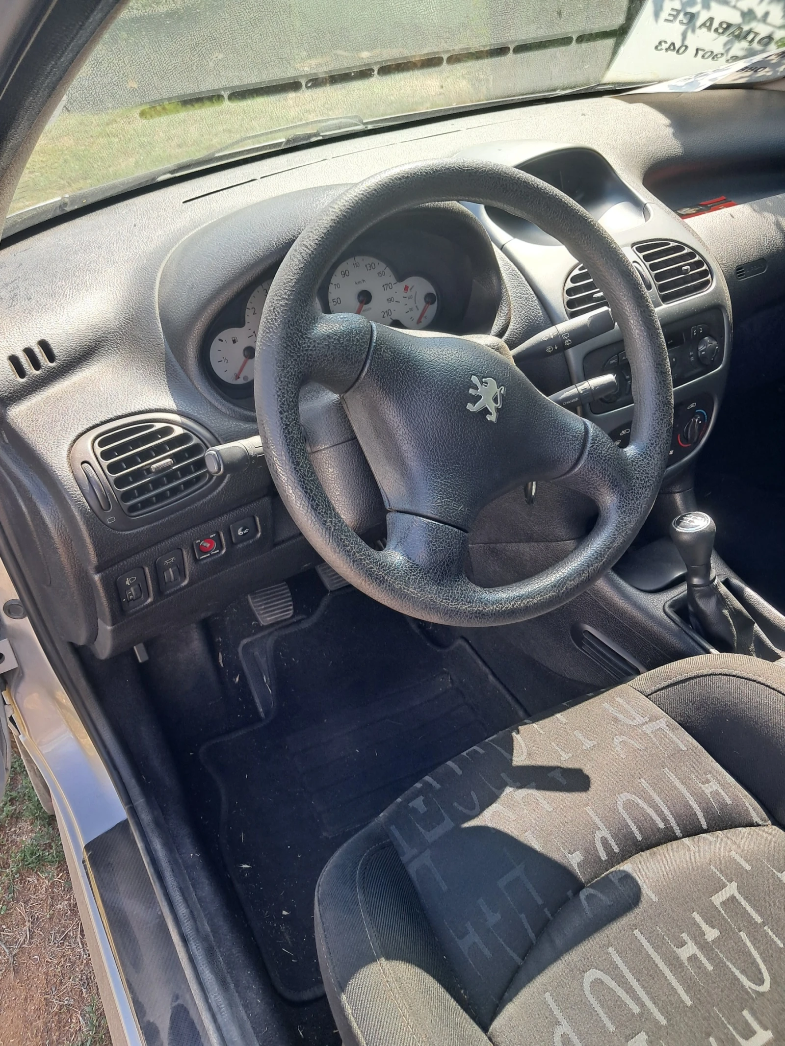 Peugeot 206, снимка 6 - Автомобили и джипове - 55975983
