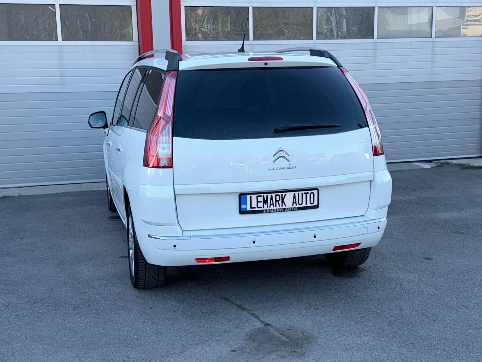 Citroen C4 Picasso 1.6HDI NAVI KLIMATRONIK 7-МЕСТНА EVRO 5B ЛИЗИНГ!!!, снимка 9 - Автомобили и джипове - 56010665