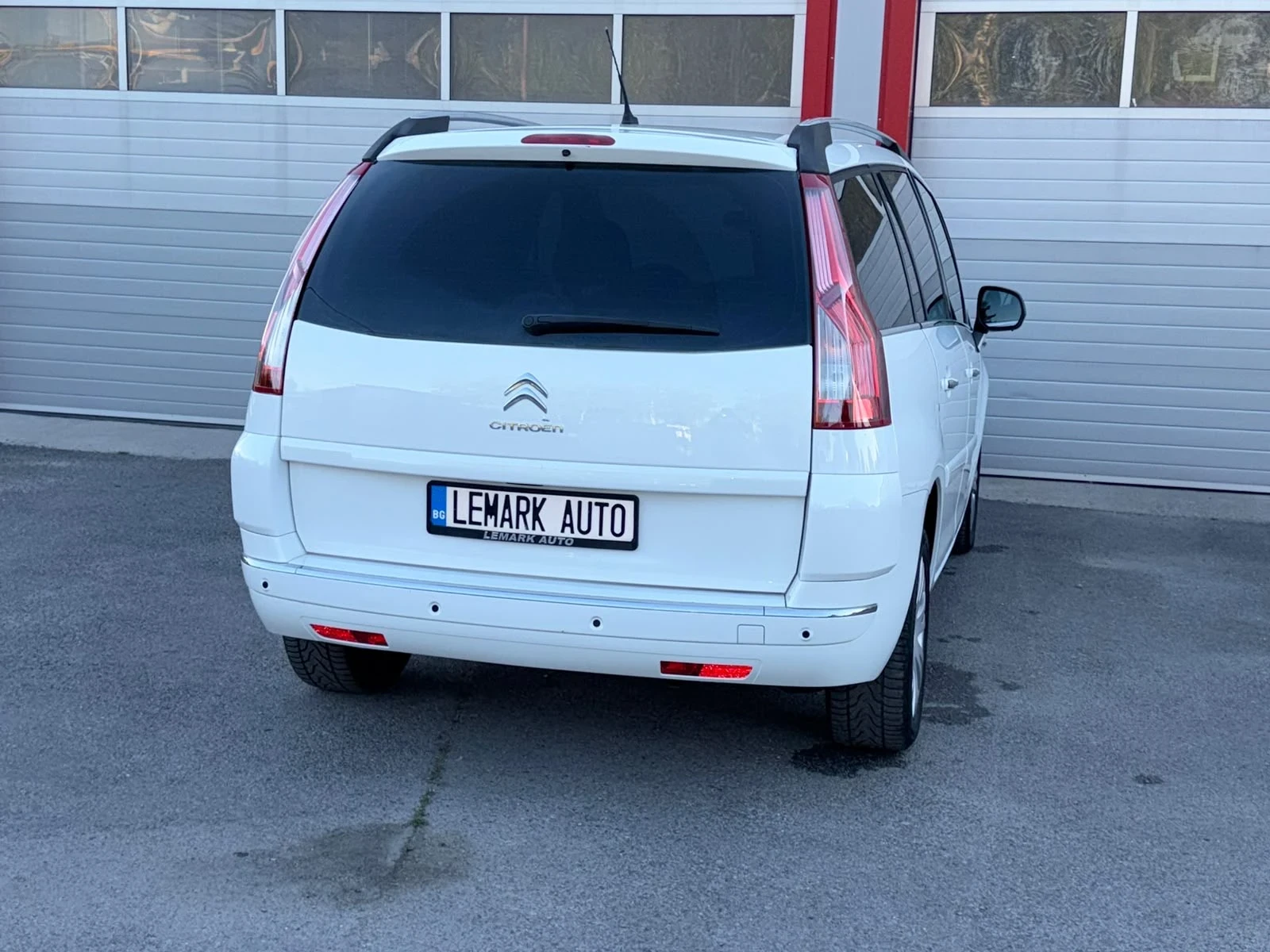 Citroen C4 Picasso 1.6HDI NAVI KLIMATRONIK 7-МЕСТНА EVRO 5B ЛИЗИНГ!!!, снимка 8 - Автомобили и джипове - 56010665