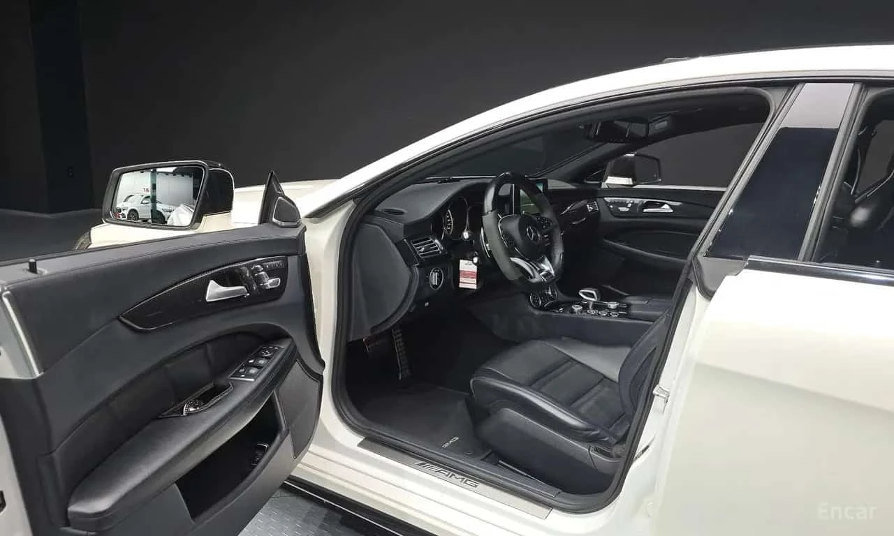 Mercedes-Benz CLS 63 AMG * CLS63 AMG 4MATIC* ����������*  | Mobile.bg � ����������� 10