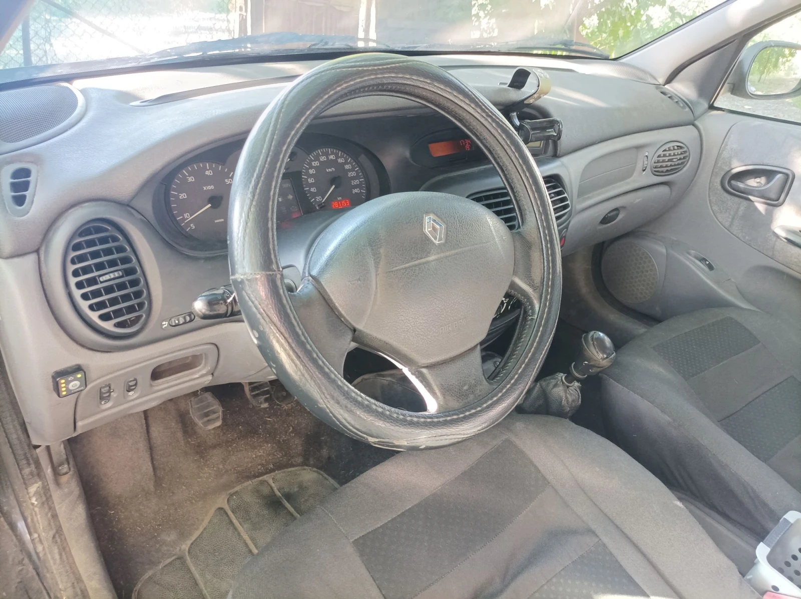 Renault Megane, снимка 5 - Автомобили и джипове - 56534319