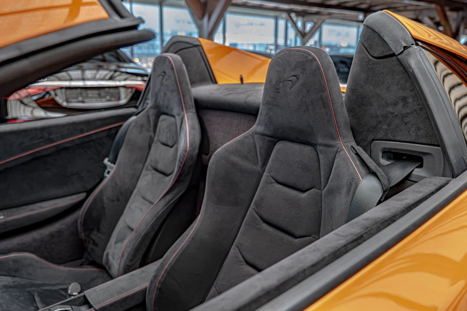 McLaren 650S 3.8 V8 SSG/Meridian/PDC/������/��������/�������/Li | Mobile.bg � ����������� 12