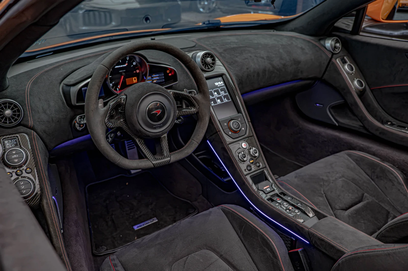 McLaren 650S 3.8 V8 SSG/Meridian/PDC/������/��������/�������/Li | Mobile.bg � ����������� 8