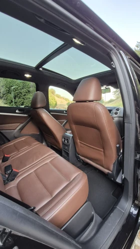 VW Tiguan 2.0 TSI R-LINE, снимка 12