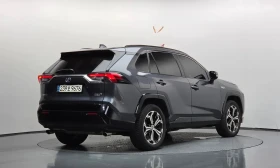 Toyota Rav4 2, 5 Prime XSE Plug-in Hybrid , снимка 2
