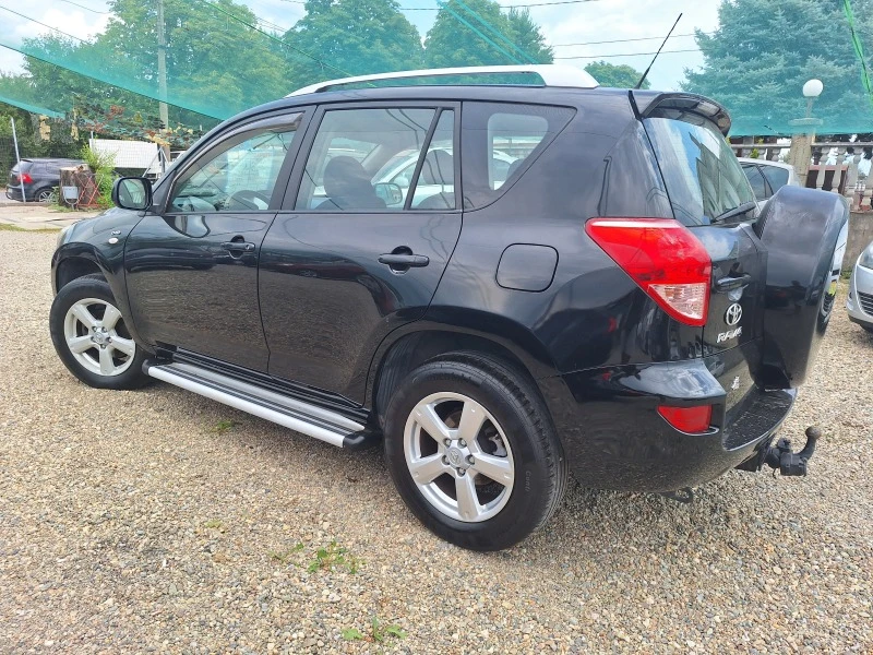 Toyota Rav4 2.2d4d, снимка 4 - Автомобили и джипове - 46707294