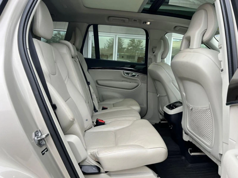 Volvo Xc90 T6/PANO/KEYLESS/ПОДГРЕВ/КАМЕРИ/LANE* ASSIST, снимка 9 - Автомобили и джипове - 47932597