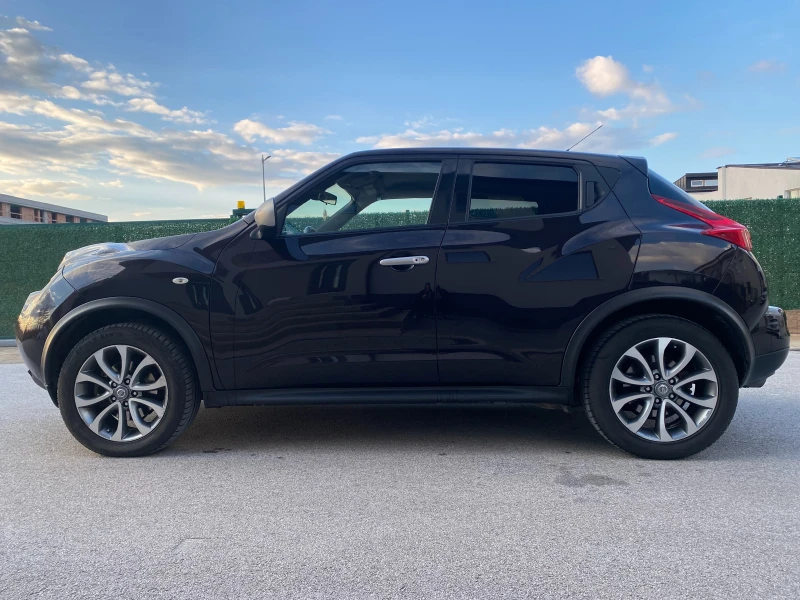 Nissan Juke, снимка 4 - Автомобили и джипове - 49357591