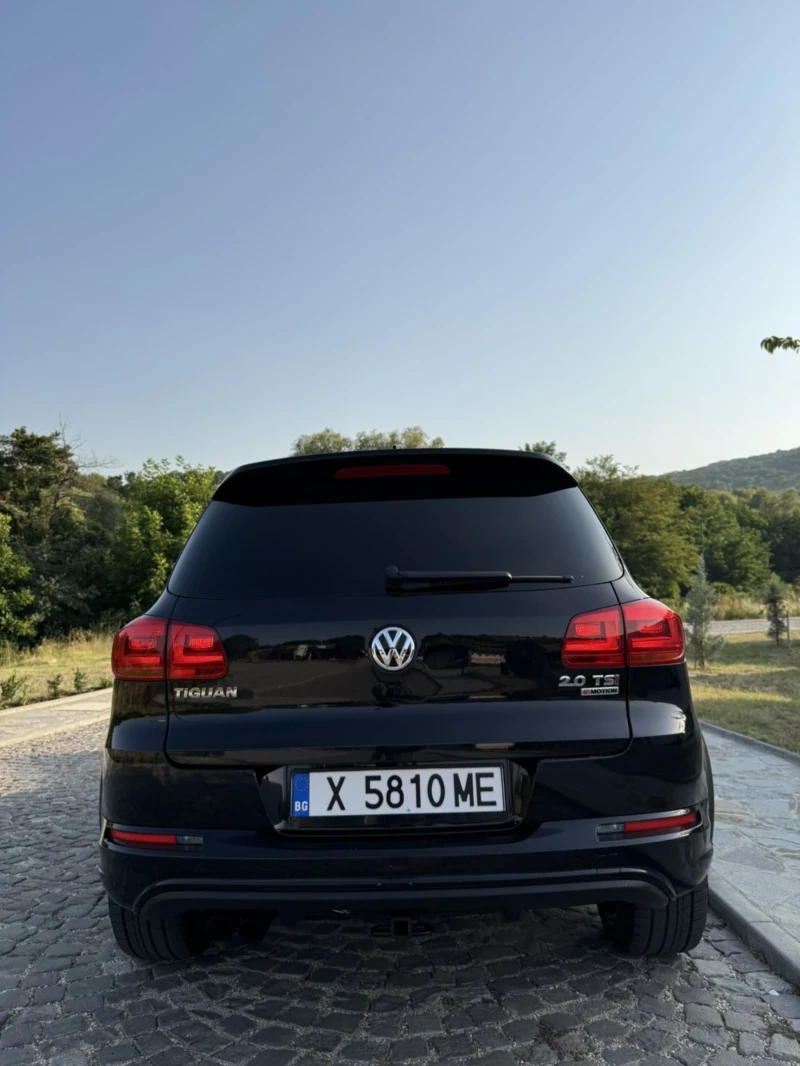 VW Tiguan 2.0 TSI R-LINE, снимка 3 - Автомобили и джипове - 51197946