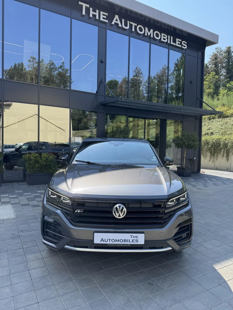 VW Touareg R-LINE