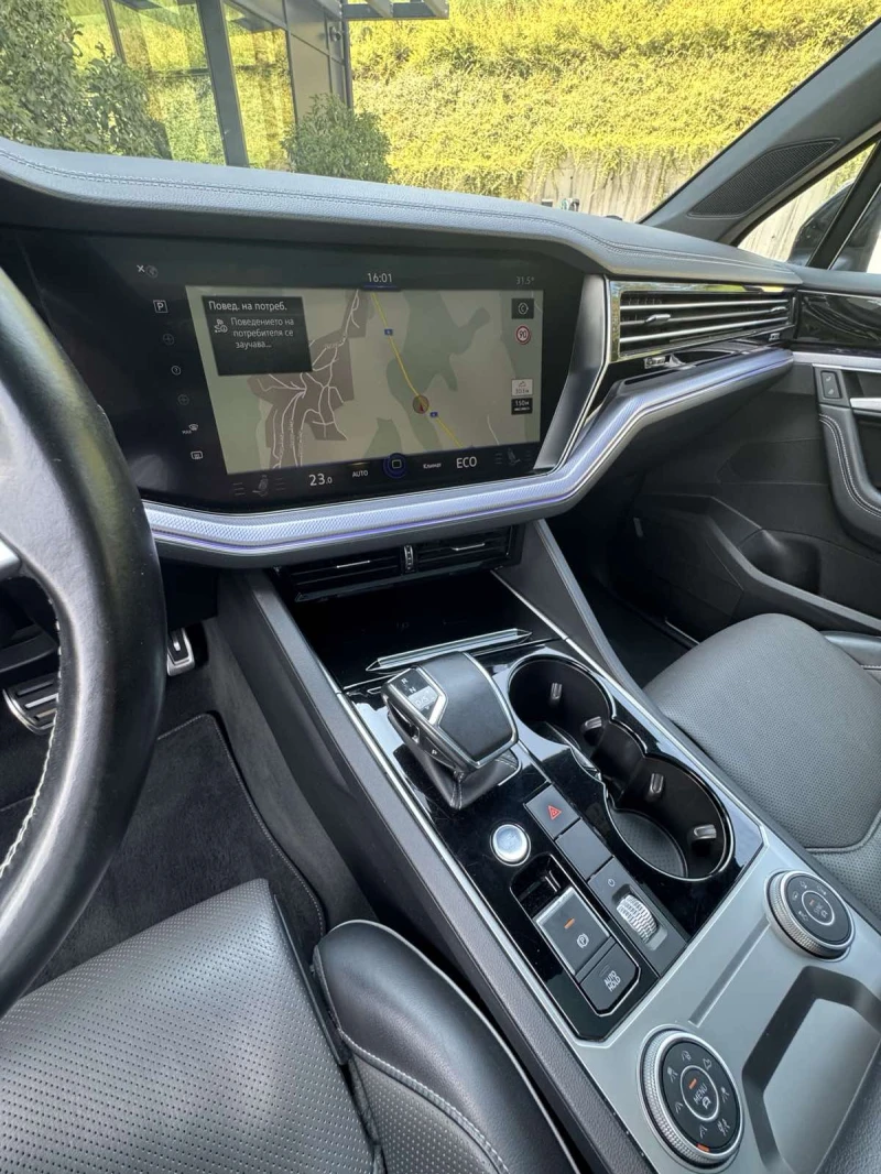 VW Touareg R-LINE, снимка 14 - Автомобили и джипове - 51286096