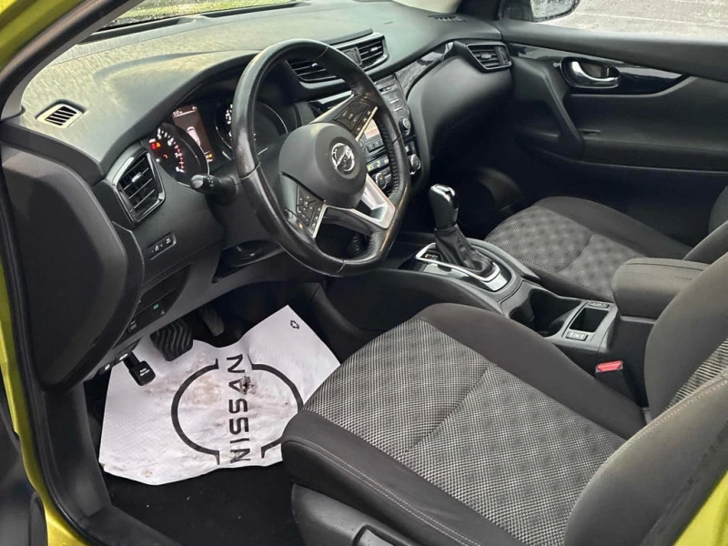 Nissan Qashqai * AWD CVT * CARFAX * БЕЗ ПЪРВОНАЧАЛНА ВНОСКА, снимка 5 - Автомобили и джипове - 53109399