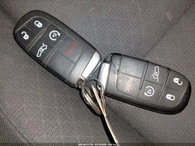 Jeep Grand cherokee LAREDO E 2 КЛЮЧА КЛИП НА ДВИГАТЕЛ БЪРЗ ТРАНСПОРТ, снимка 12 - Автомобили и джипове - 53361699