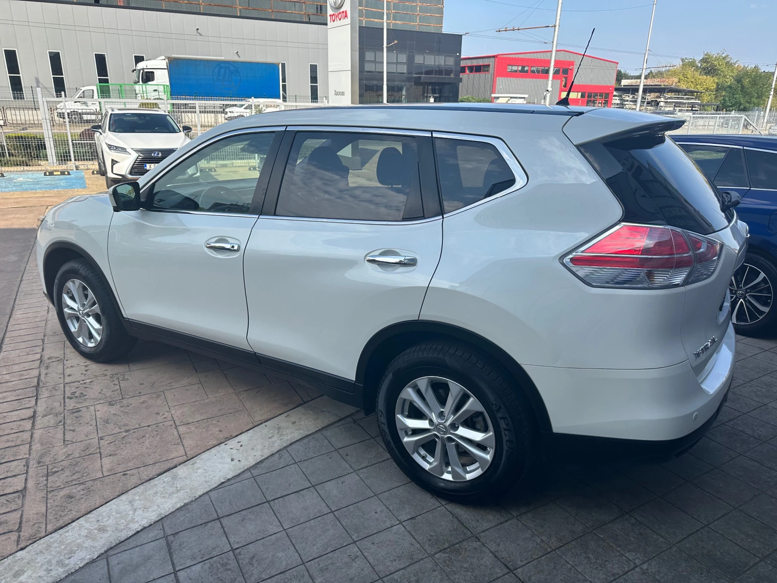 Nissan X-trail 1.6 DCI* 131к.с - изображение 4