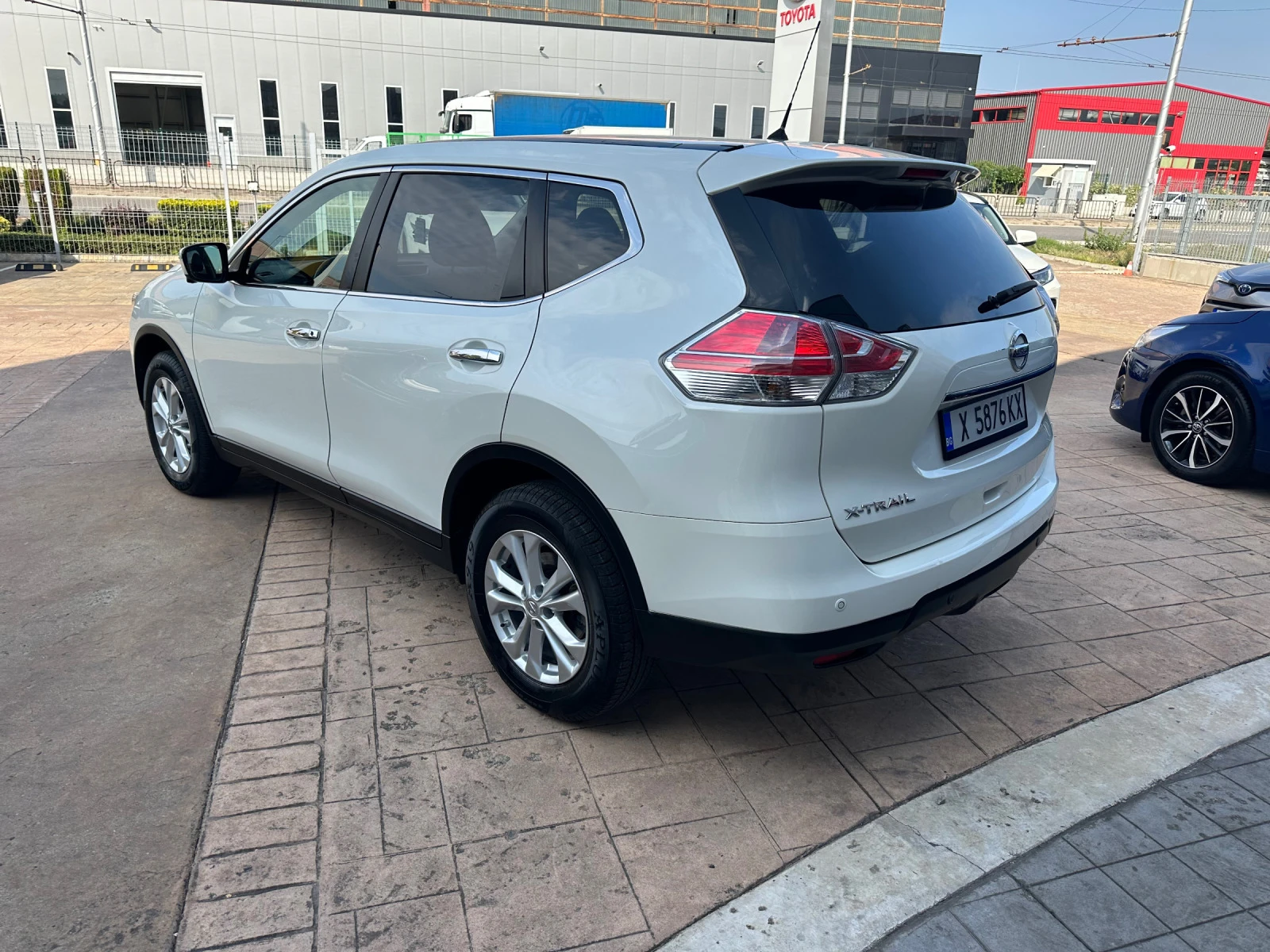 Nissan X-trail 1.6 DCI* 131к.с - изображение 7