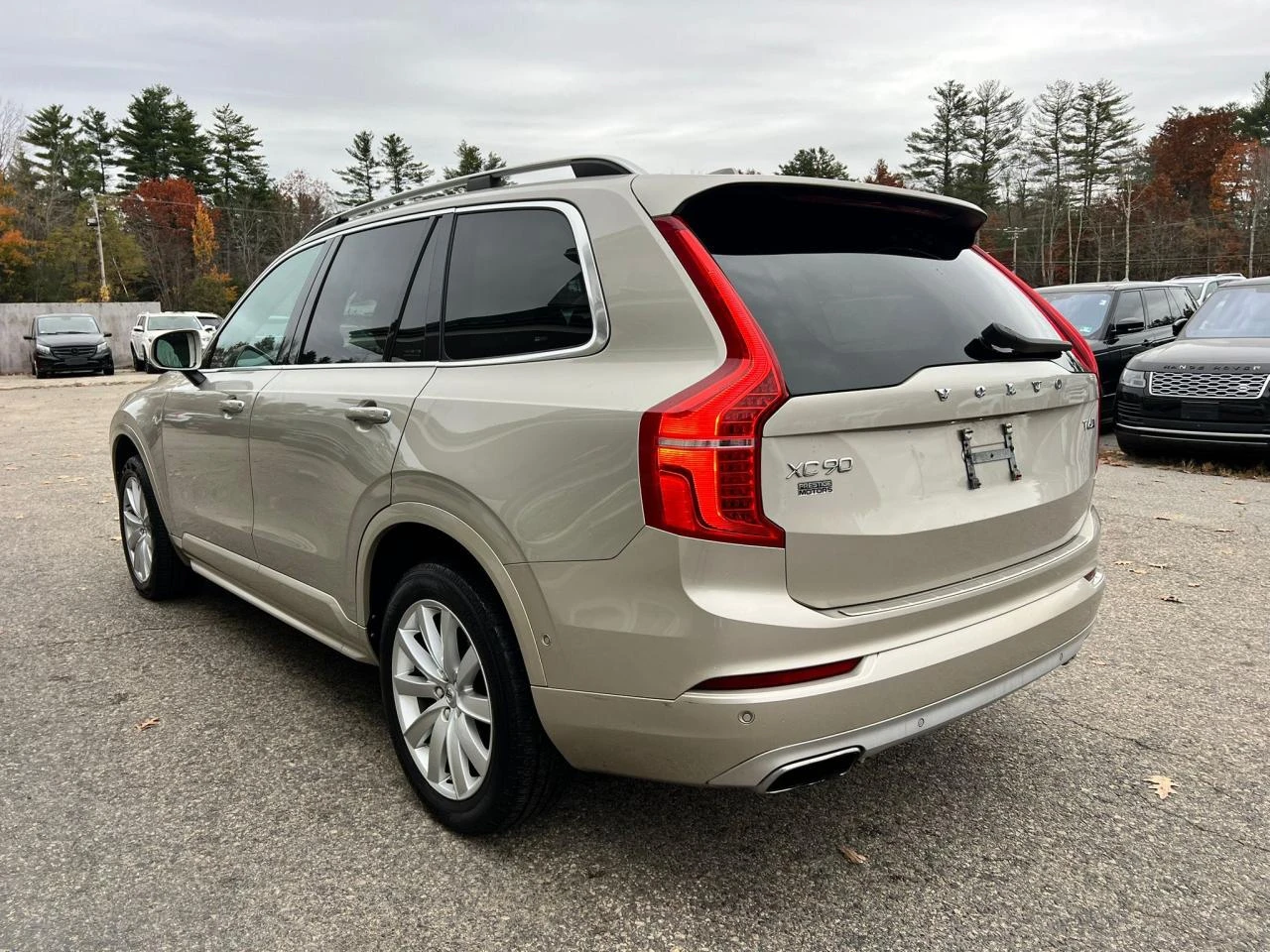 Volvo Xc90 T6/PANO/KEYLESS/ПОДГРЕВ/КАМЕРИ/LANE* ASSIST - изображение 4