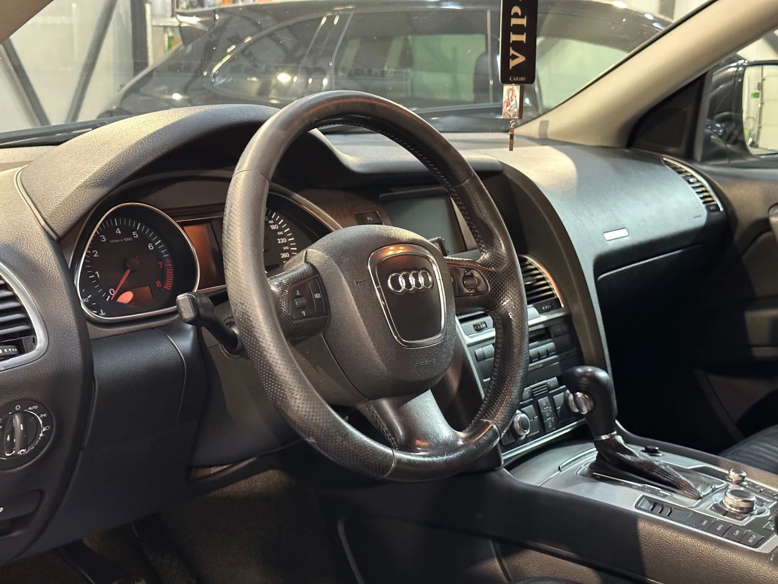 Audi Q7 3.0 TDI - изображение 10