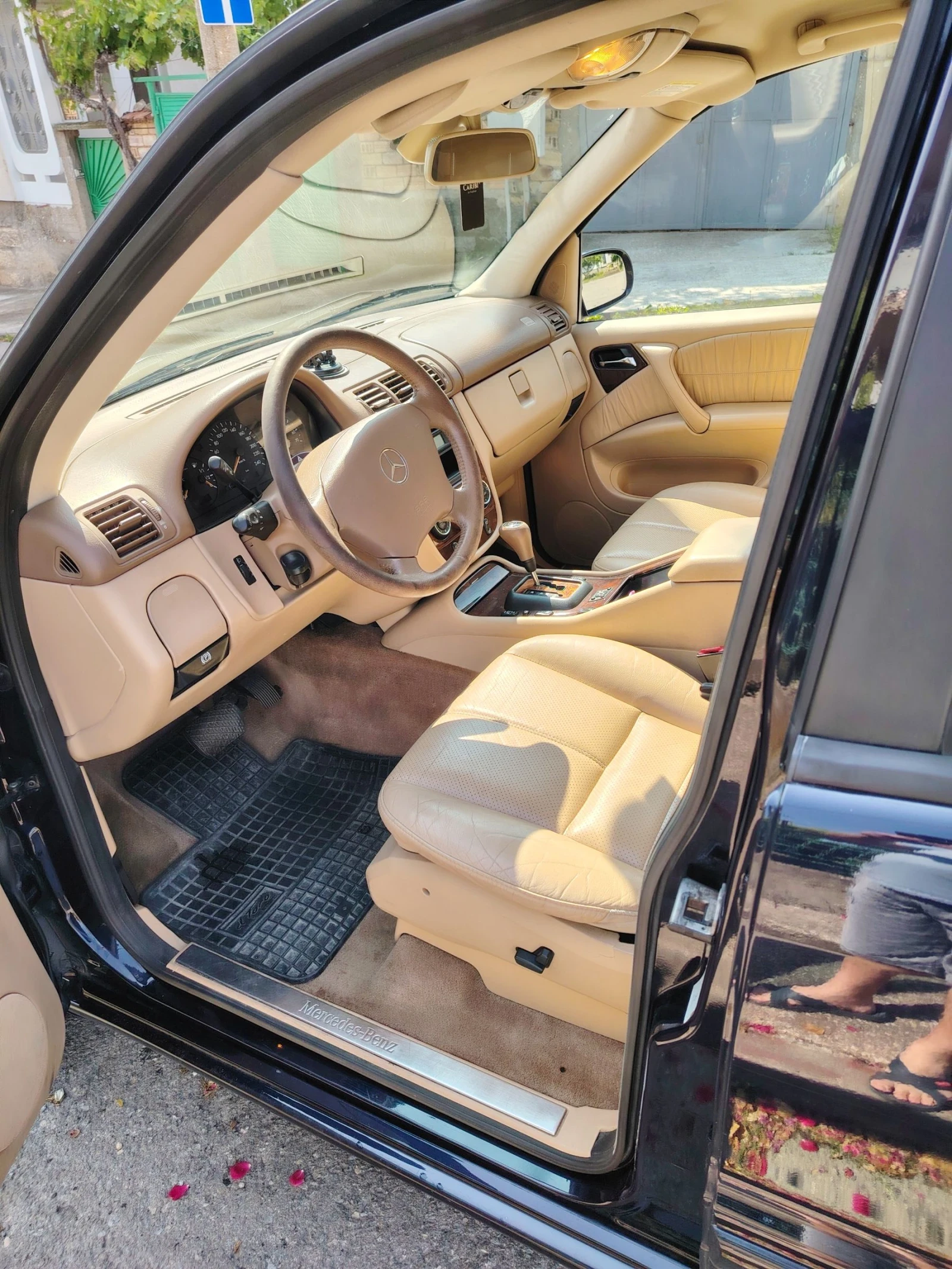 Mercedes-Benz ML 350  - изображение 10