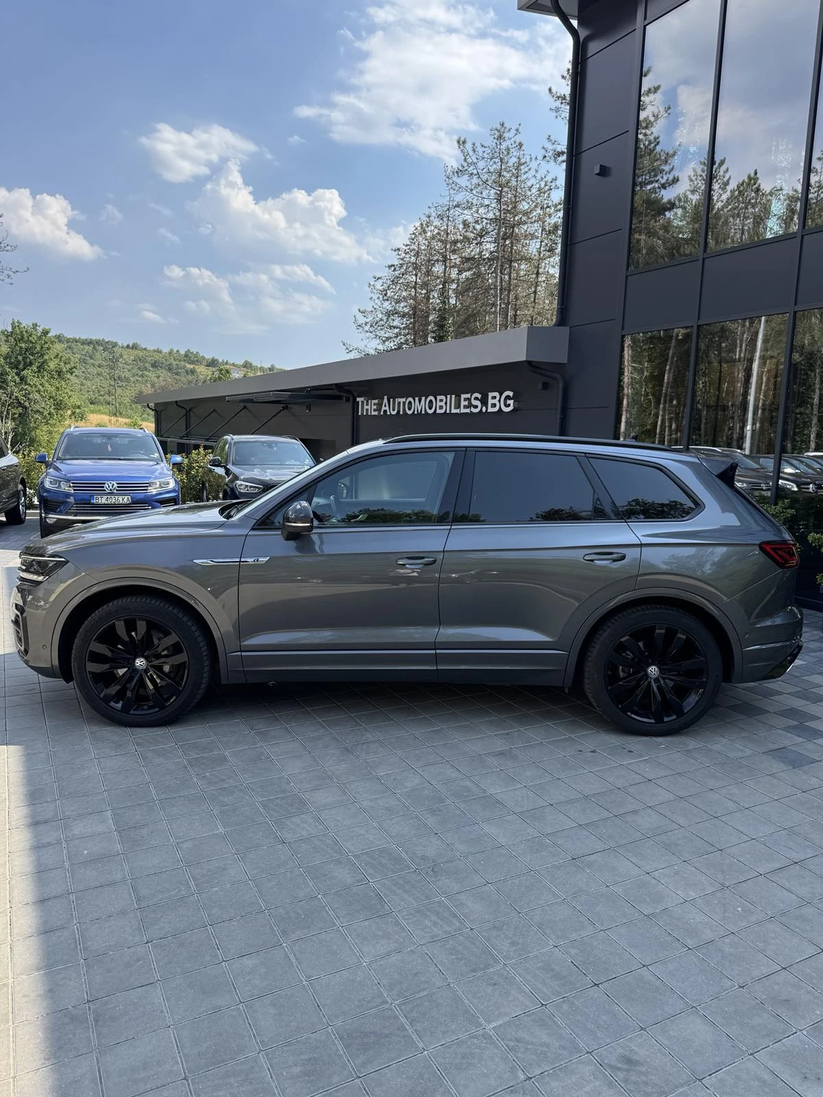 VW Touareg R-LINE - изображение 4