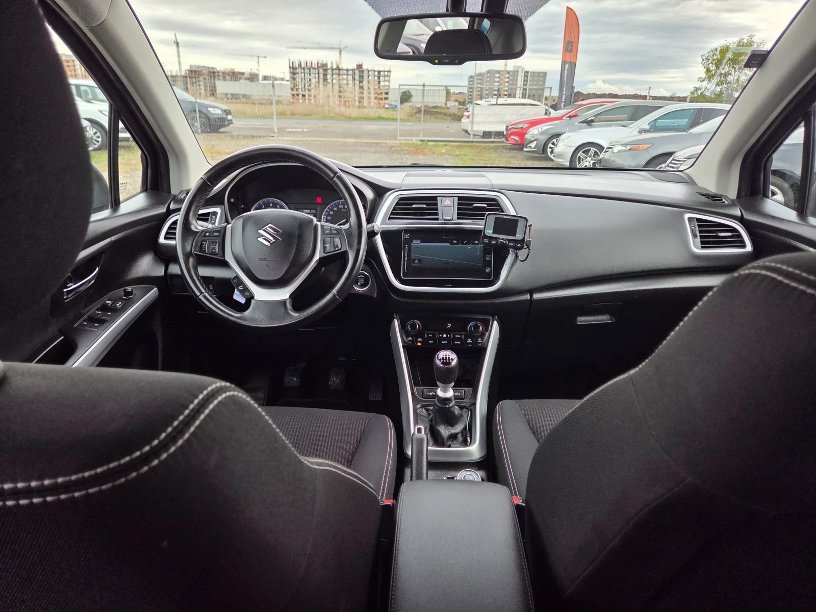 Suzuki SX4 S-Cross 1.4i, 4x4 CH | Mobile.bg   13