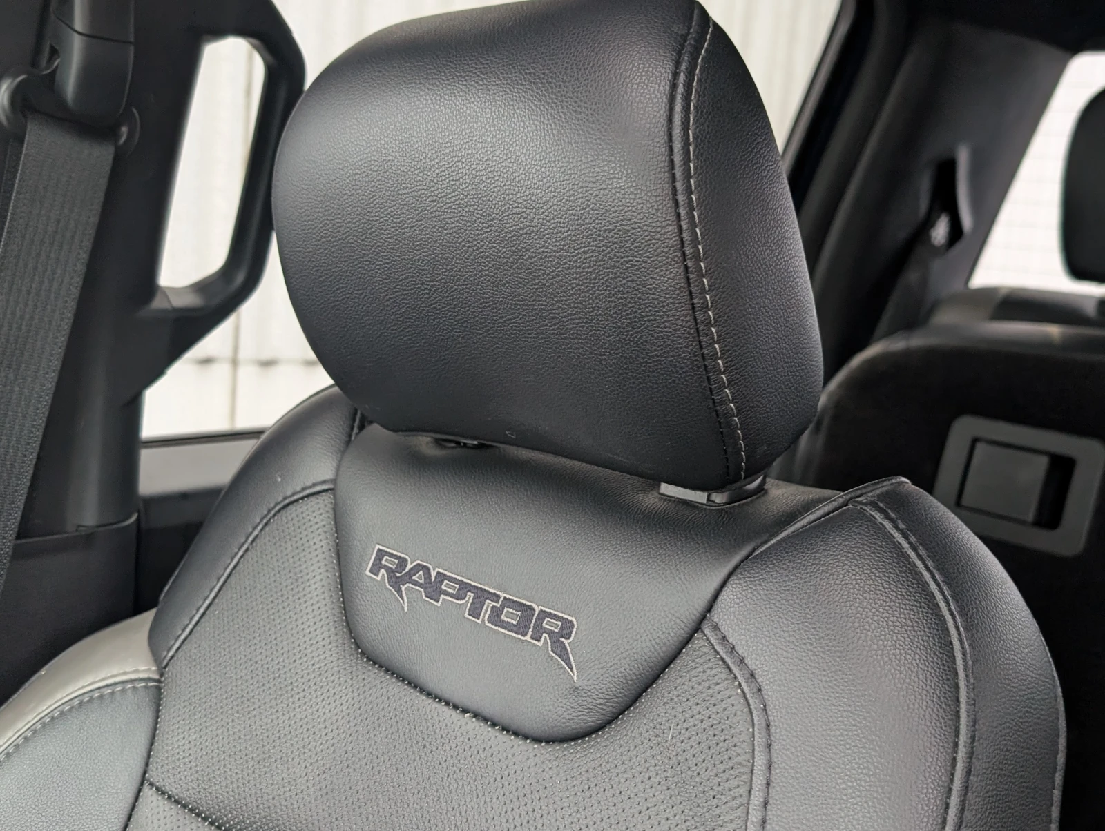 Ford Raptor * CARFAX * ��� ������������ ������ | Mobile.bg � ����������� 11