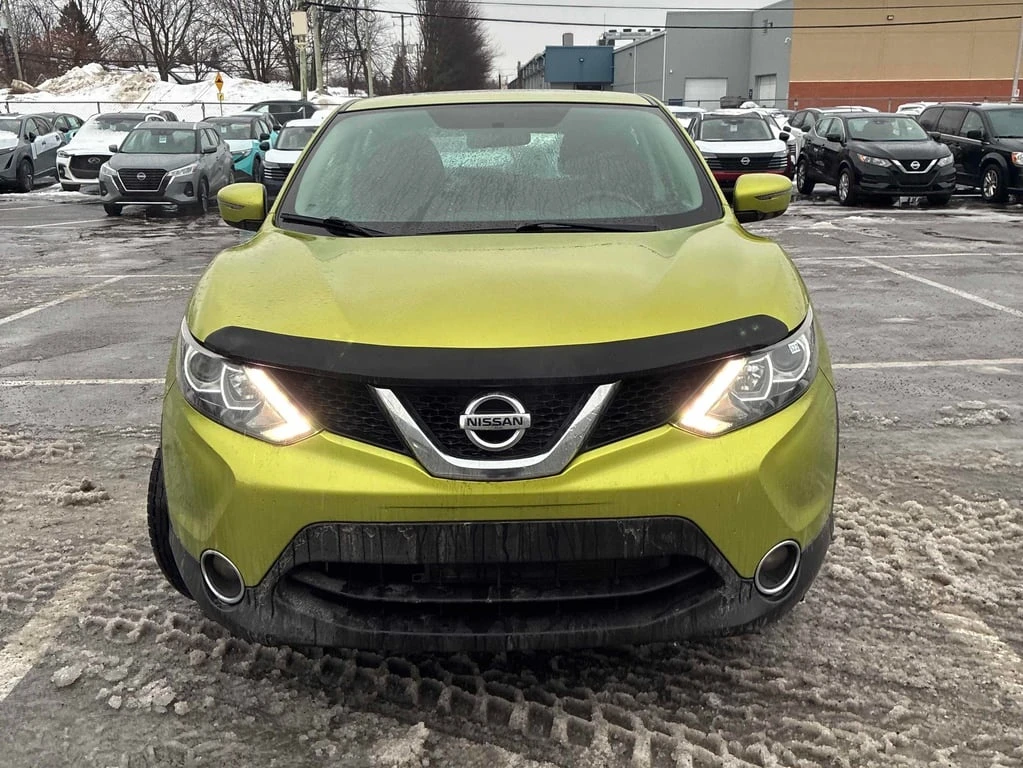 Nissan Qashqai * AWD CVT * CARFAX * БЕЗ ПЪРВОНАЧАЛНА ВНОСКА - изображение 6