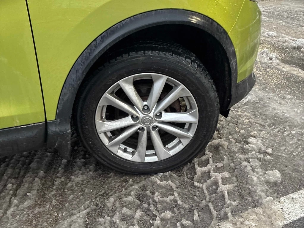 Nissan Qashqai * AWD CVT * CARFAX * БЕЗ ПЪРВОНАЧАЛНА ВНОСКА - изображение 7