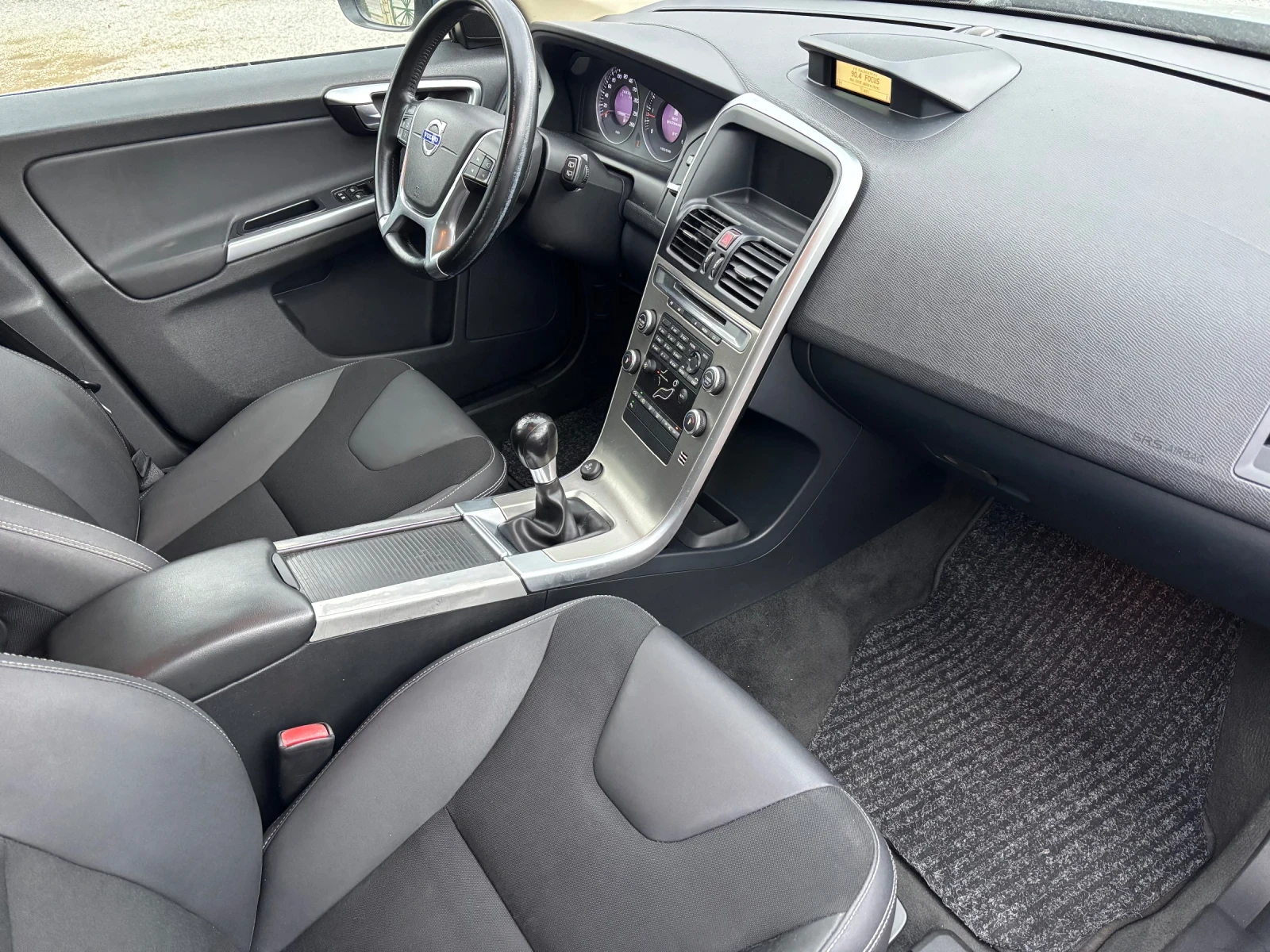 Volvo XC60 2.4 D 5 ����� | Mobile.bg � ����������� 13