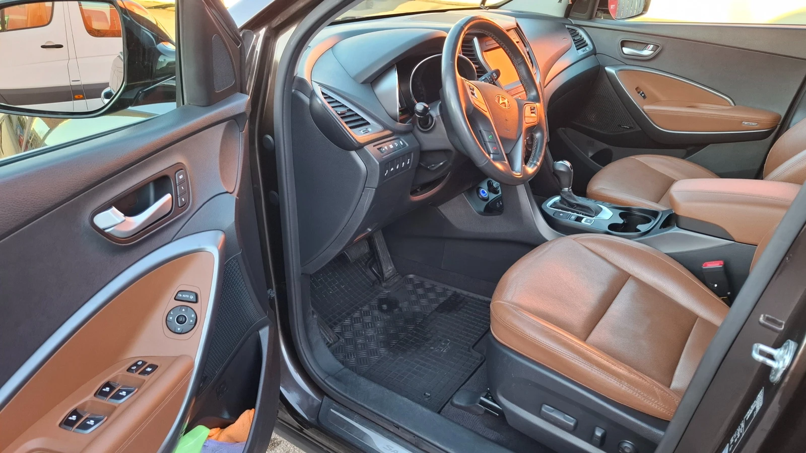 Hyundai Santa fe 2, 2 CRDI 4WD Facelift, снимка 12 - Автомобили и джипове - 53818462