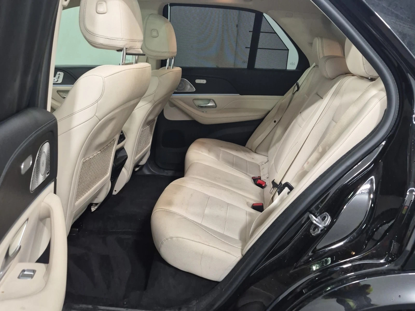Mercedes-Benz GLE 450 / Distronic / 360 / Burmester / Carfax /Автокредит, снимка 12 - Автомобили и джипове - 56096139