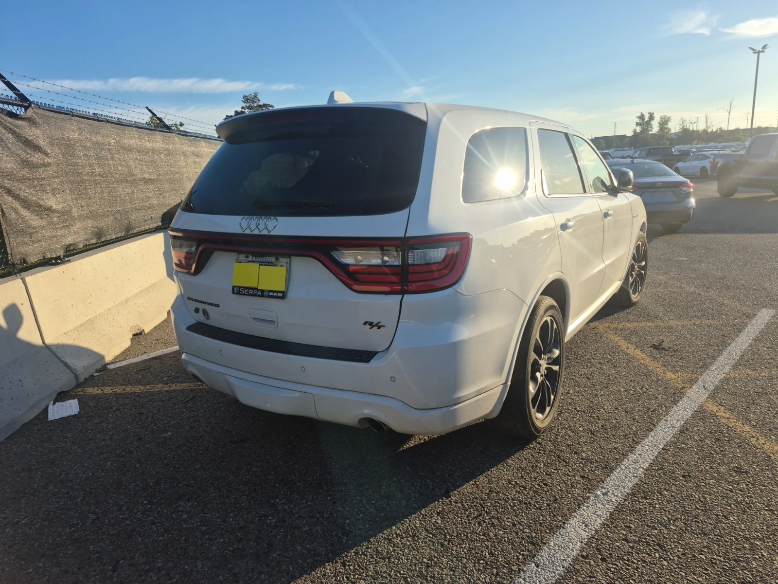 Dodge Durango Awd R/t, снимка 3 - Автомобили и джипове - 56602710