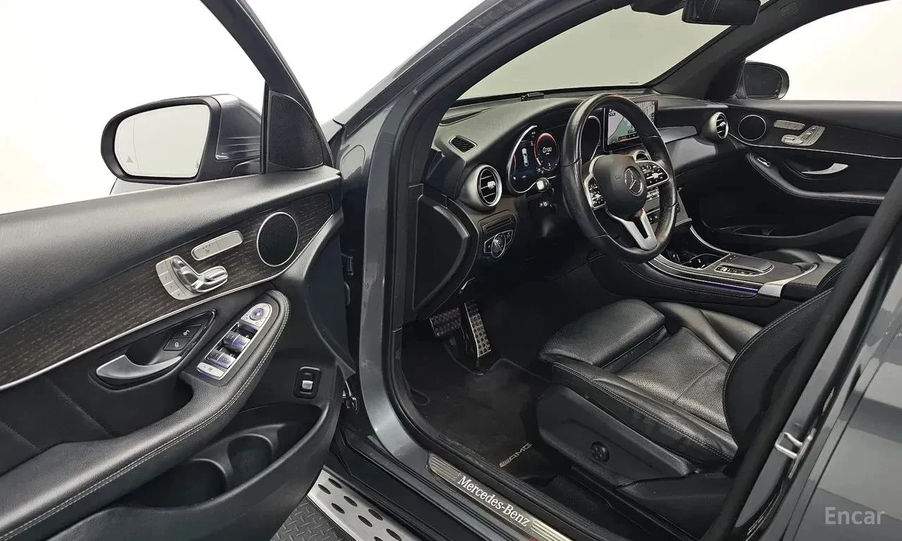 Mercedes-Benz GLC 300, снимка 5 - Автомобили и джипове - 56729006