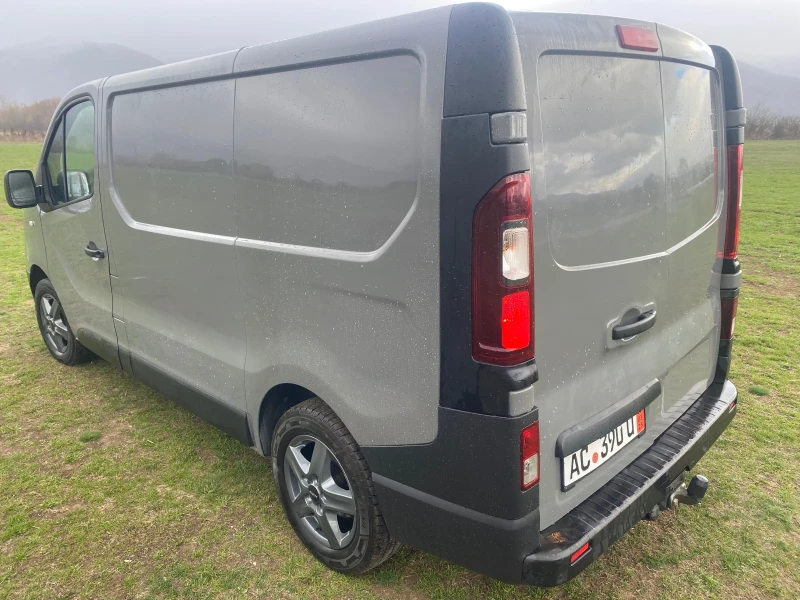 Renault Trafic Бус, снимка 15 - Бусове и автобуси - 49548205