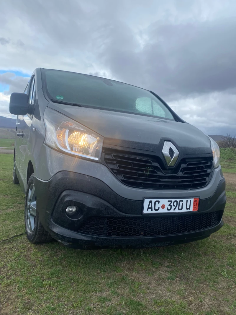 Renault Trafic Бус, снимка 6 - Бусове и автобуси - 49548205