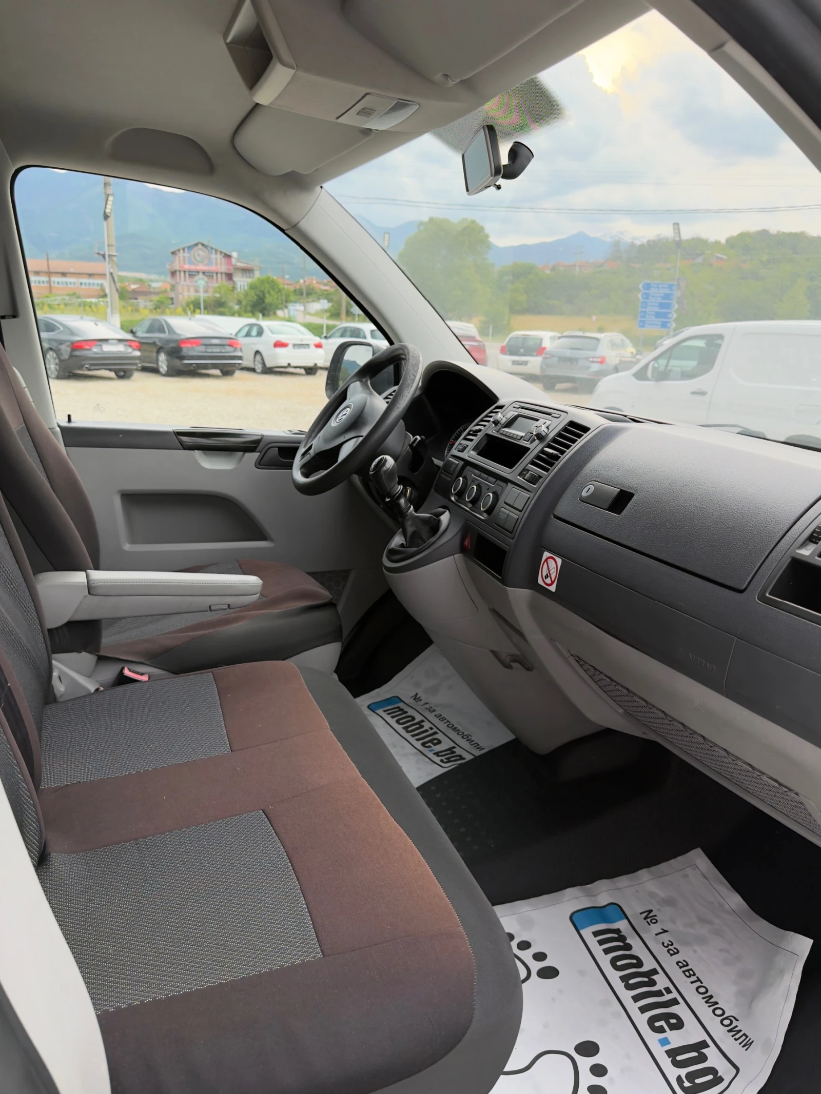 VW Transporter T5, снимка 8 - Бусове и автобуси - 53362318