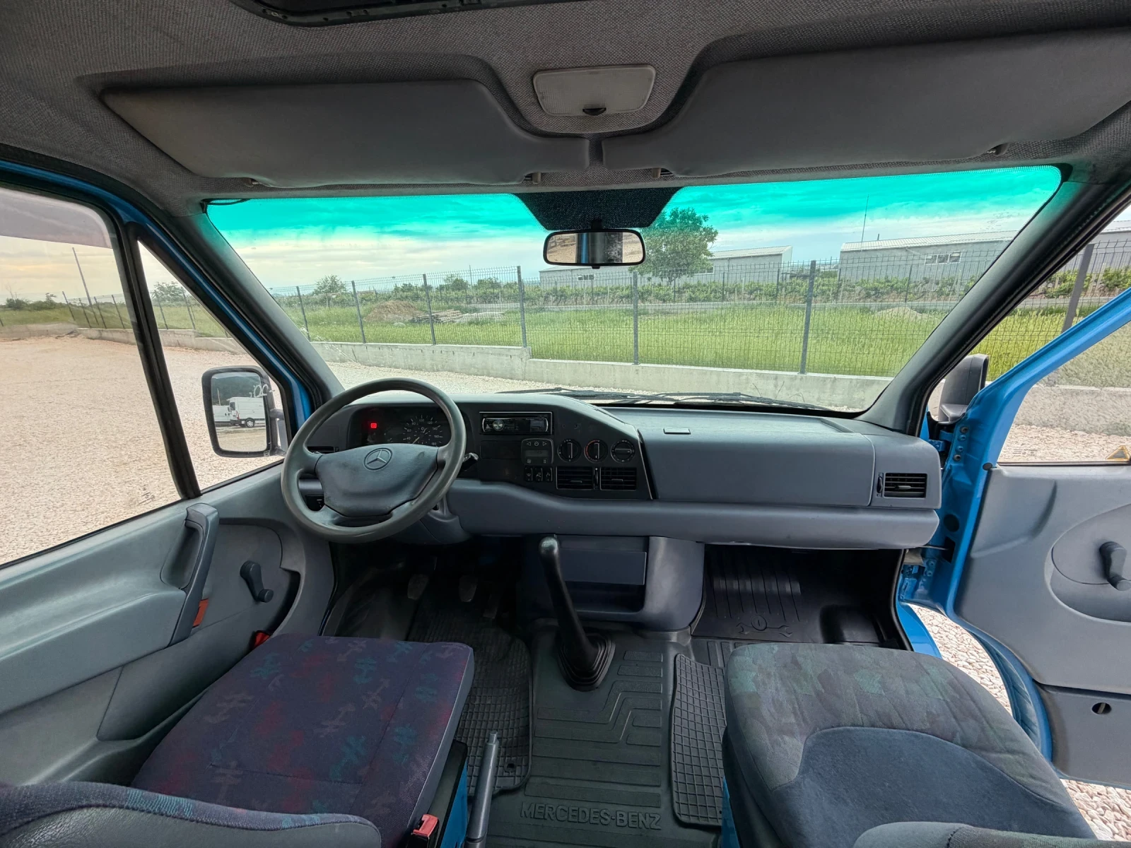Mercedes-Benz Sprinter 412 Б категория, снимка 9 - Бусове и автобуси - 54557495