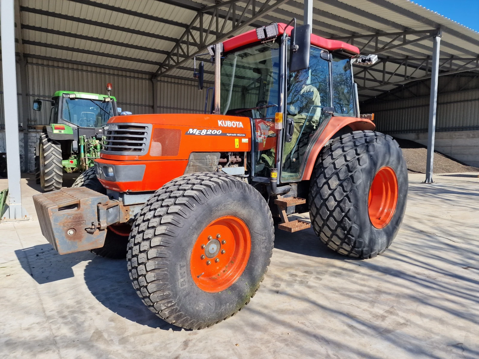 Трактор Kubota ME 8200, снимка 1