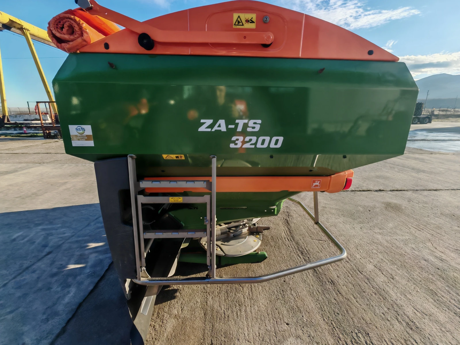 Торачка Amazone ZA-TS 3200 Super Profis Tronic лизинг с 20% - изображение 9